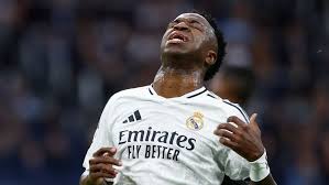 ভিনিসিয়ুস সমালোচনার মুখে পেনাল্টি মিস করে