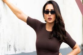 ২০ লাখ রুপি মানহানির মামলা অভিনেত্রী মিমি চক্রবর্তী